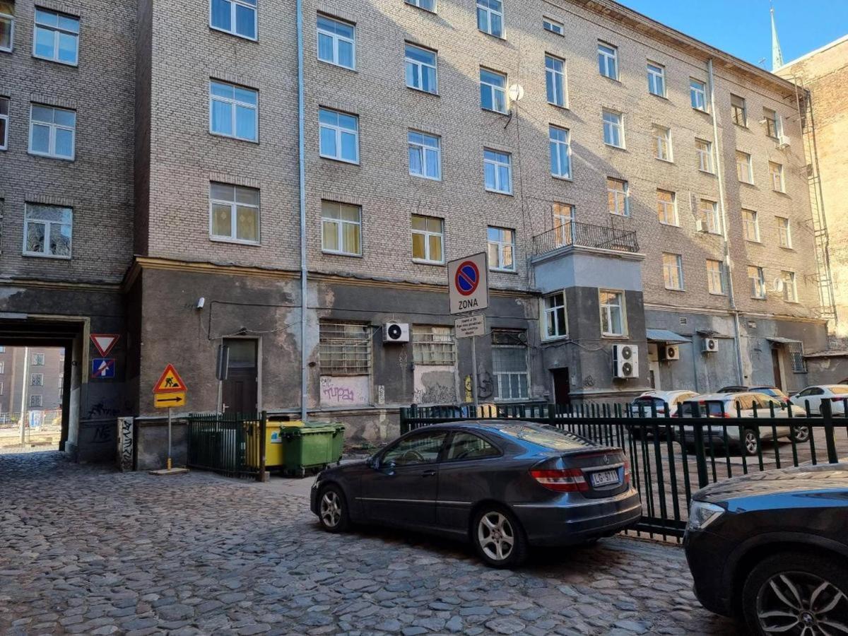 City Inn Riga Apartment Old Town Home With Parking Ngoại thất bức ảnh